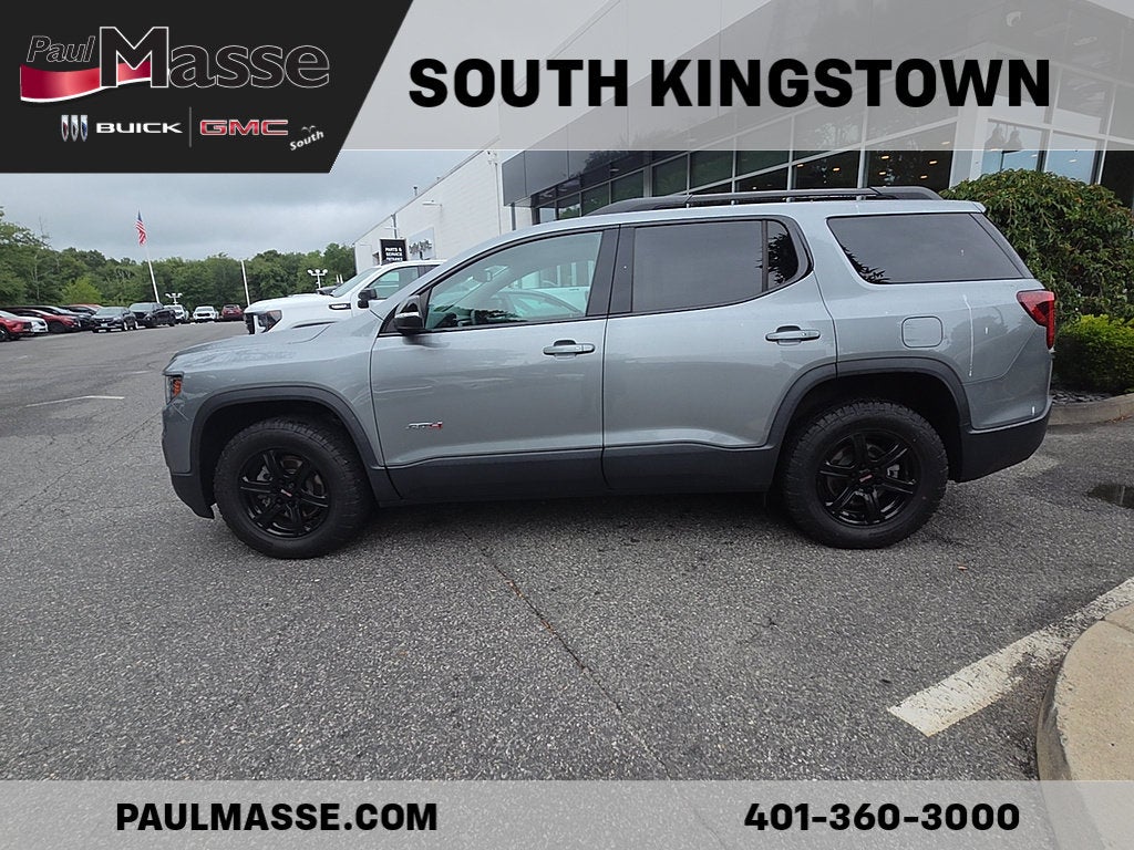 2023 GMC Acadia AT4