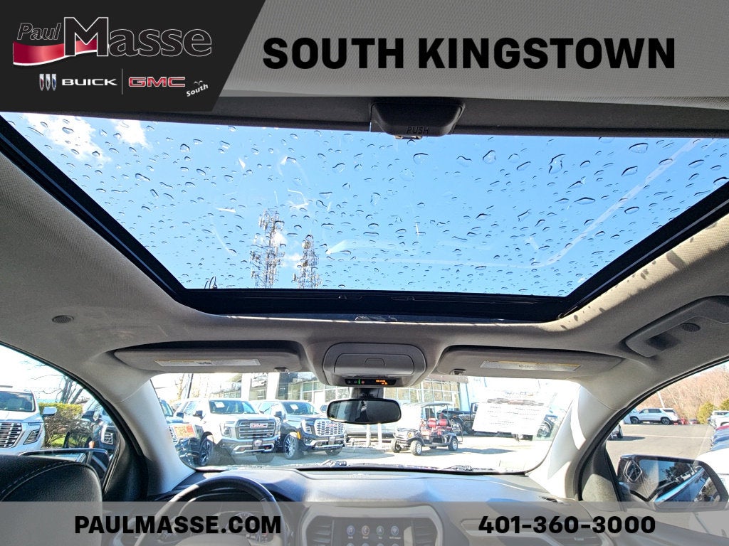 2023 GMC Acadia Base