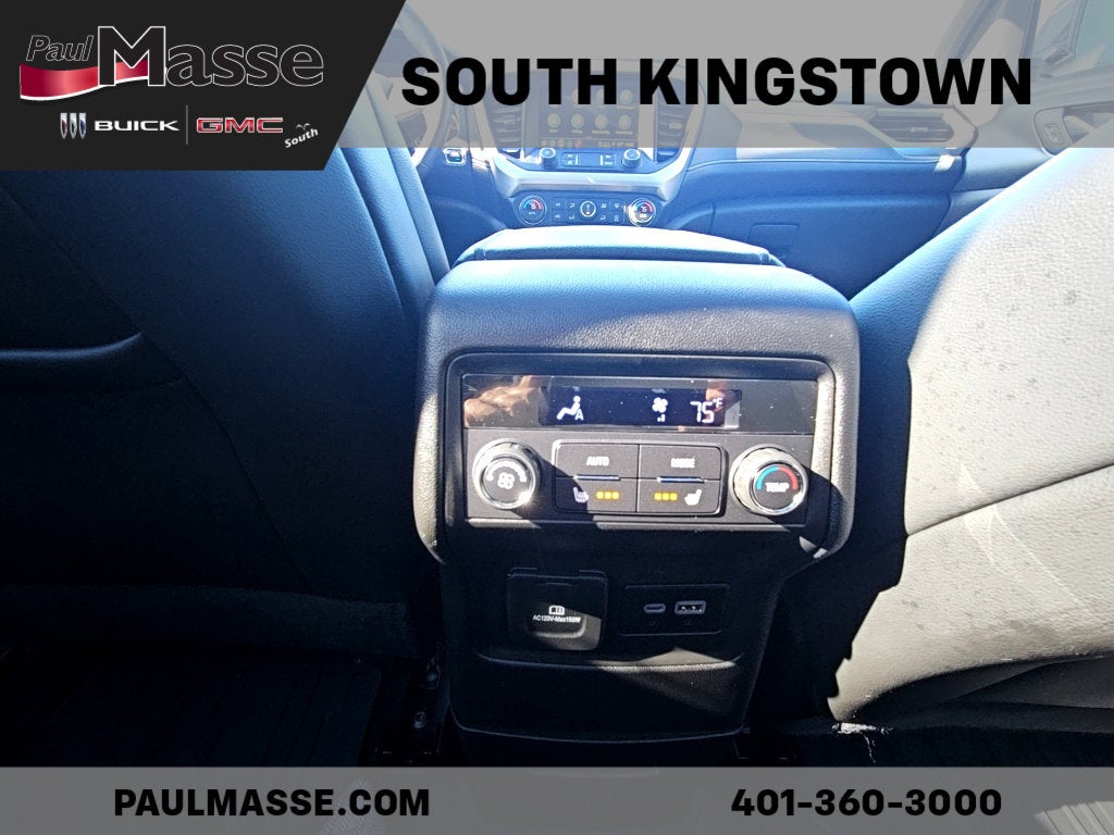 2023 GMC Acadia Base