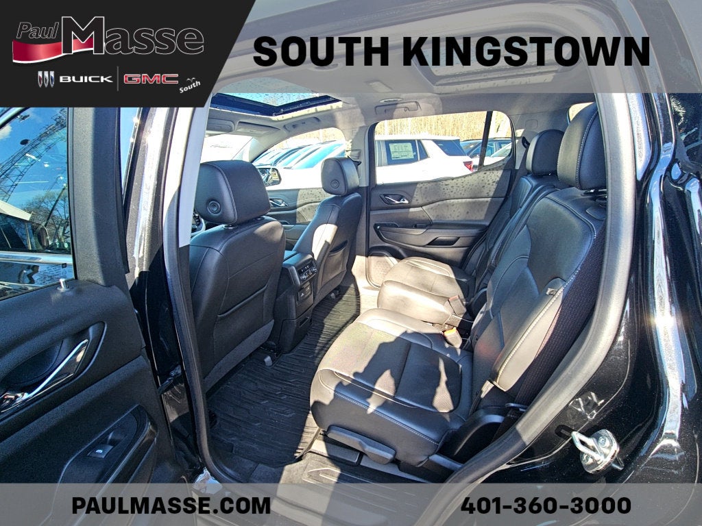 2023 GMC Acadia Base