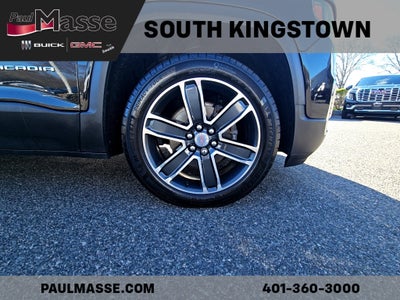 2023 GMC Acadia Base