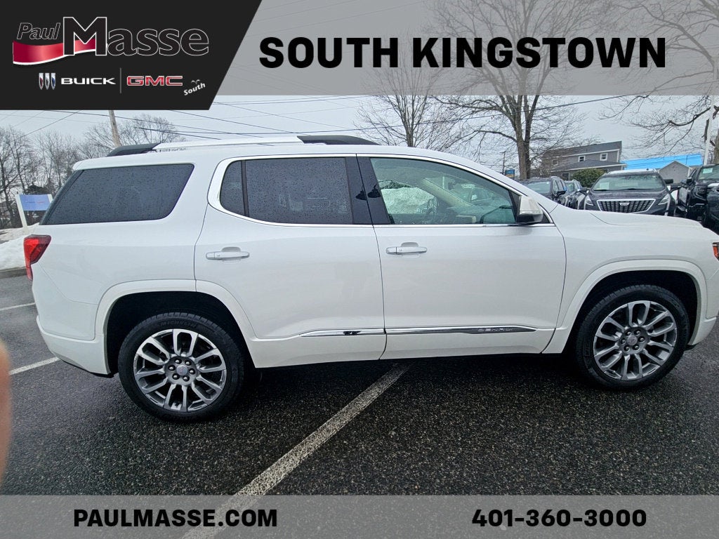 2023 GMC Acadia Denali