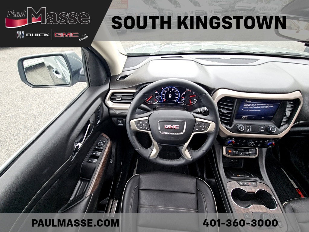 2023 GMC Acadia Denali
