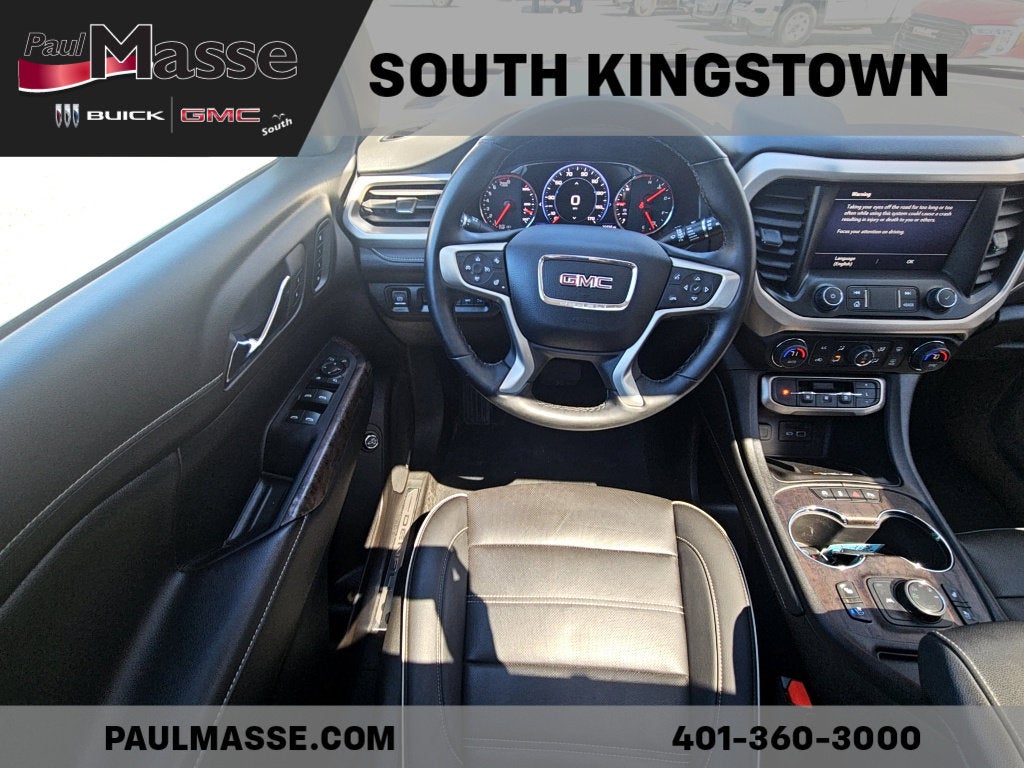 2023 GMC Acadia Denali