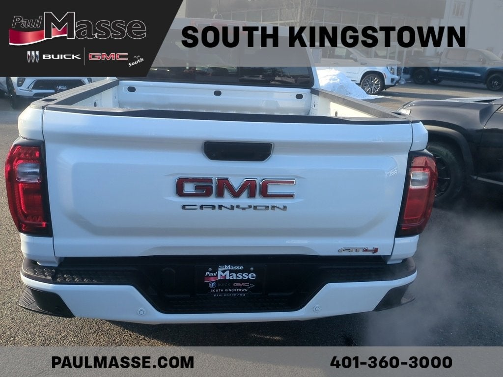 2023 GMC Canyon AT4