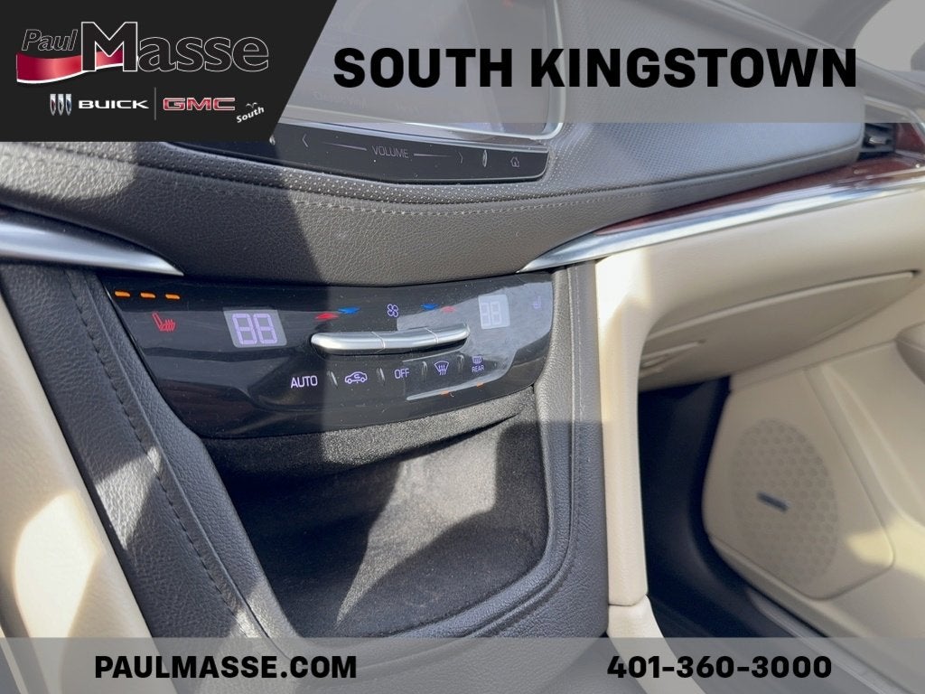 2018 Cadillac XT5 Luxury AWD