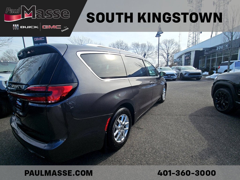 2021 Chrysler Pacifica Touring L