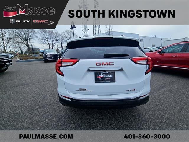 2024 GMC Terrain AT4
