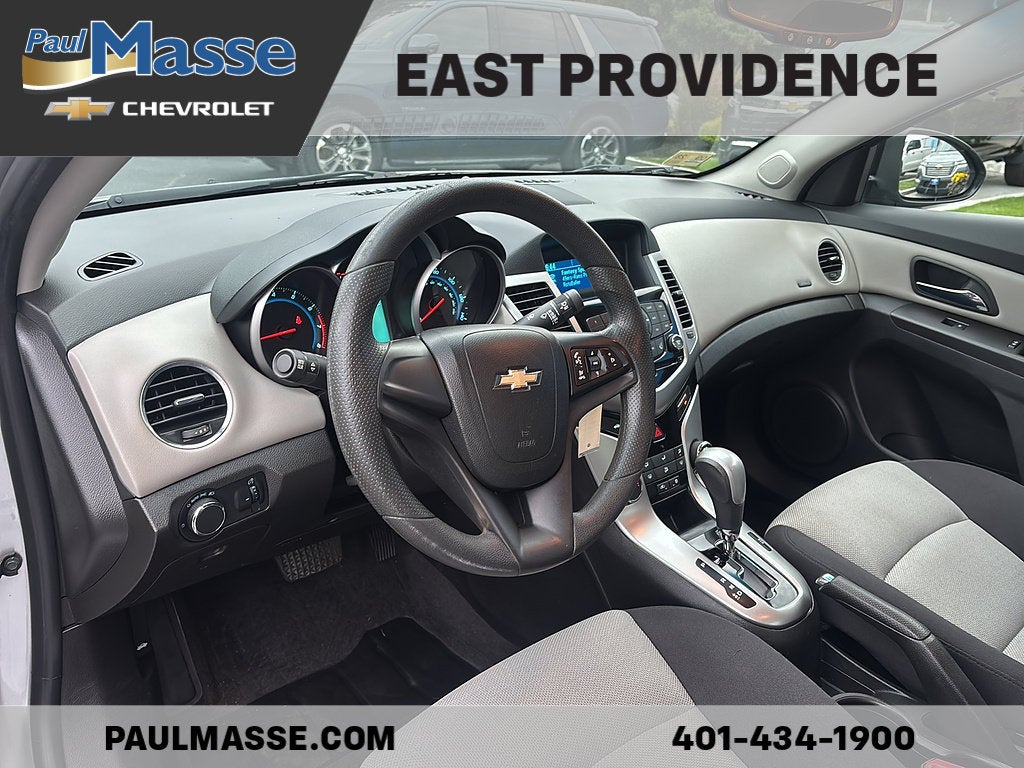 2015 Chevrolet Cruze Sedan LS (Automatic)