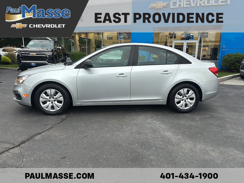2015 Chevrolet Cruze Sedan LS (Automatic)