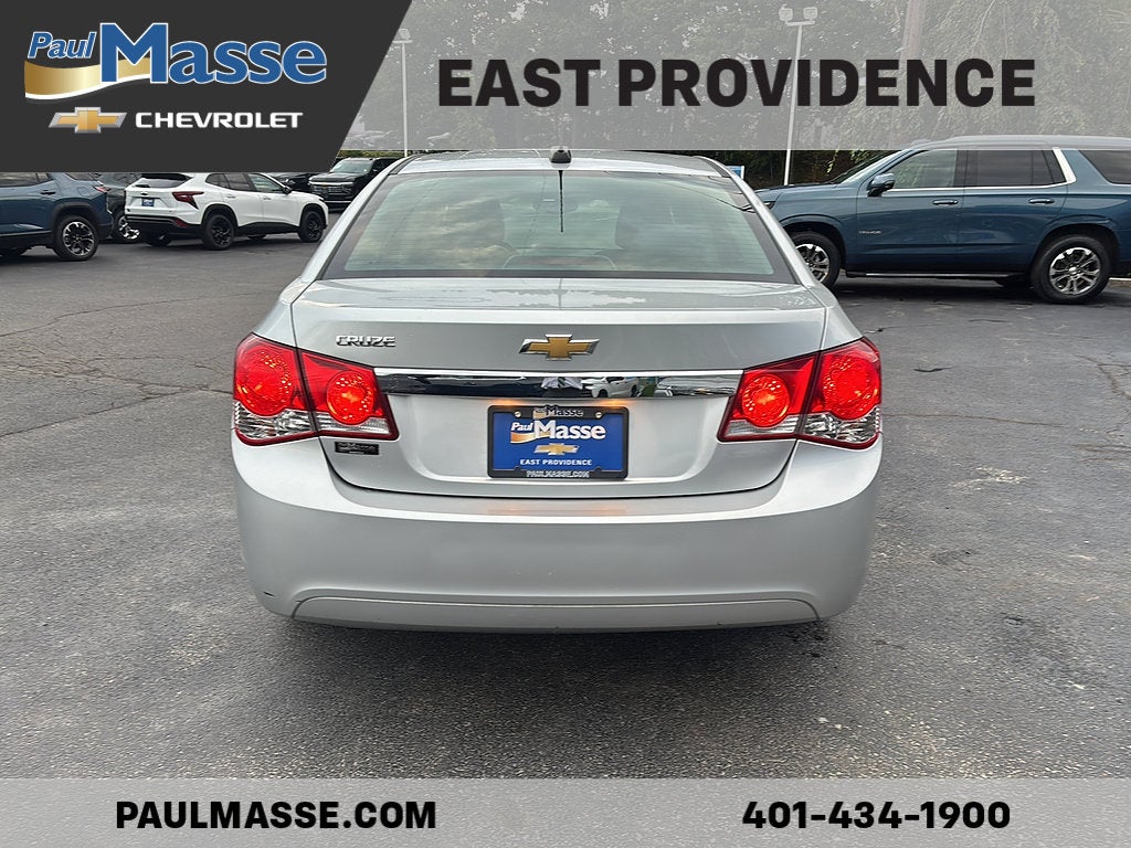 2015 Chevrolet Cruze Sedan LS (Automatic)