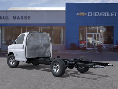 2026 Chevrolet Express Cutaway 3500 Base