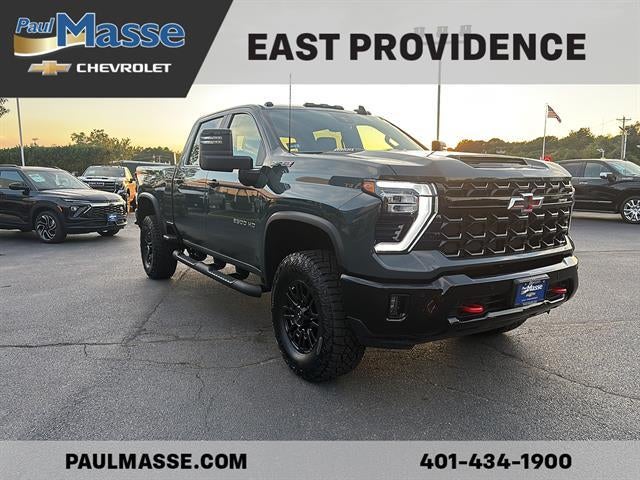 2026 Chevrolet Silverado 2500 HD Crew Cab Standard Box 4-Wheel Drive ZR2