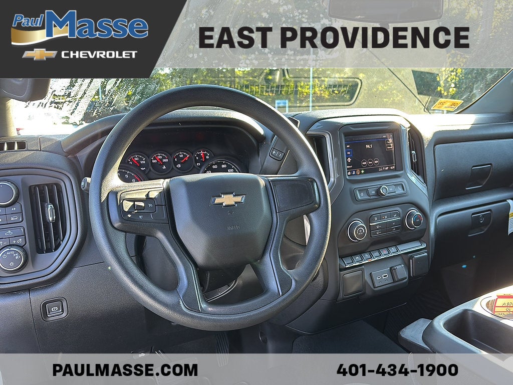 2022 Chevrolet Silverado 1500 Crew Cab Short Box 4-Wheel Drive Custom