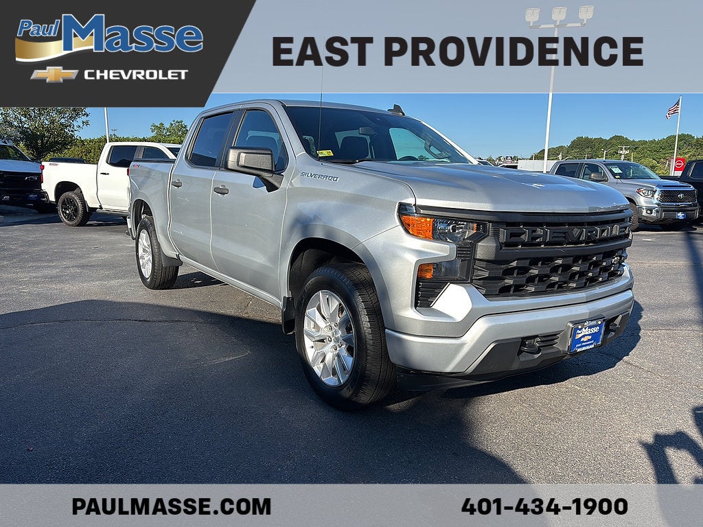 2022 Chevrolet Silverado 1500 Crew Cab Short Box 4-Wheel Drive Custom
