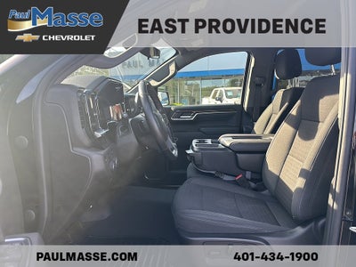 2022 Chevrolet Silverado 1500 Crew Cab Short Box 4-Wheel Drive LT 2FL