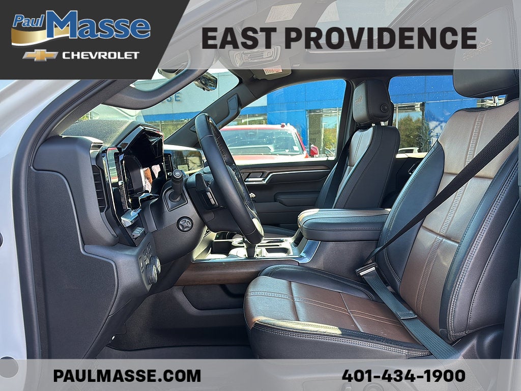 2025 Chevrolet Silverado 1500 Crew Cab Short Box 4-Wheel Drive High Country