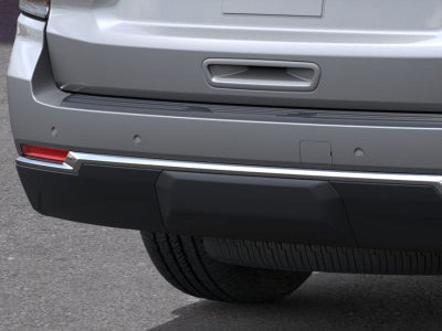 2025 Chevrolet Suburban LS