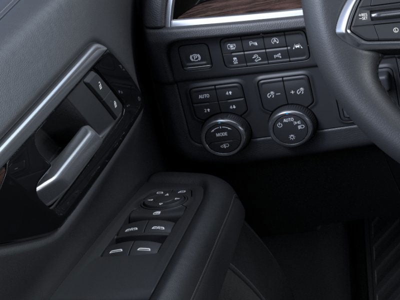 2025 Chevrolet Suburban LS