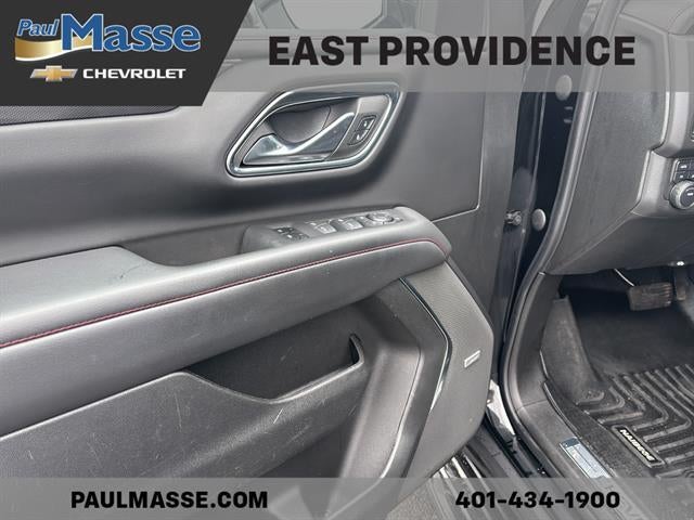 2023 Chevrolet Suburban 4WD RST