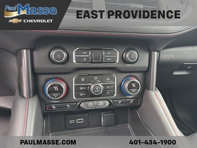 2023 Chevrolet Suburban 4WD RST
