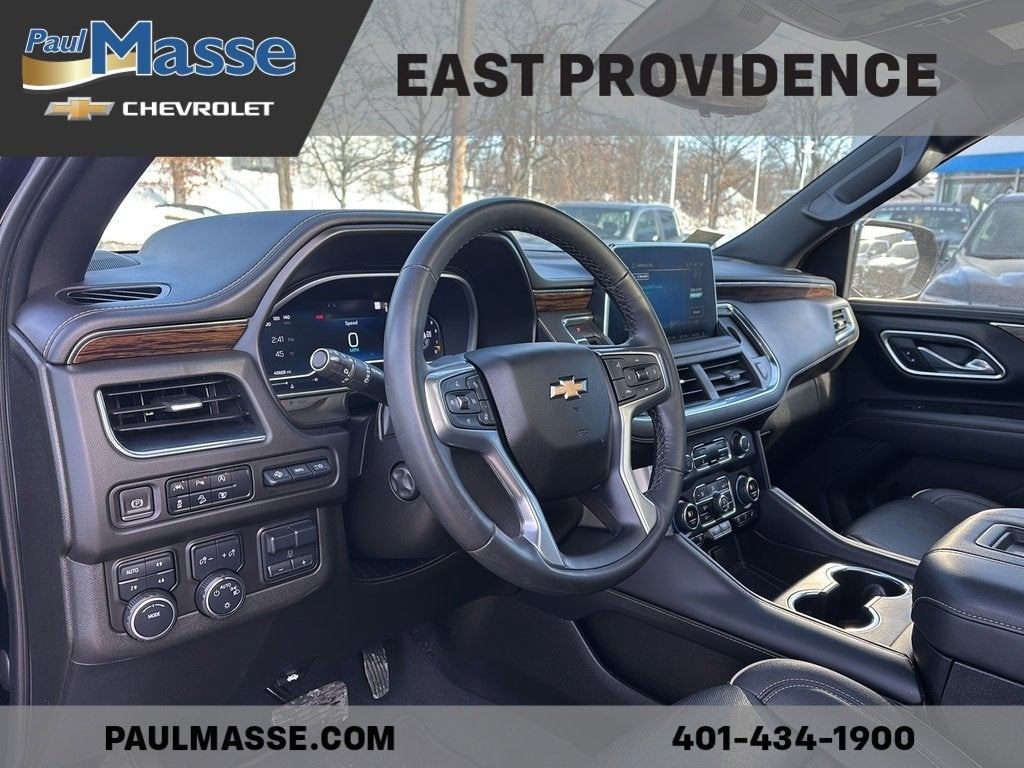 2023 Chevrolet Suburban 4WD Premier