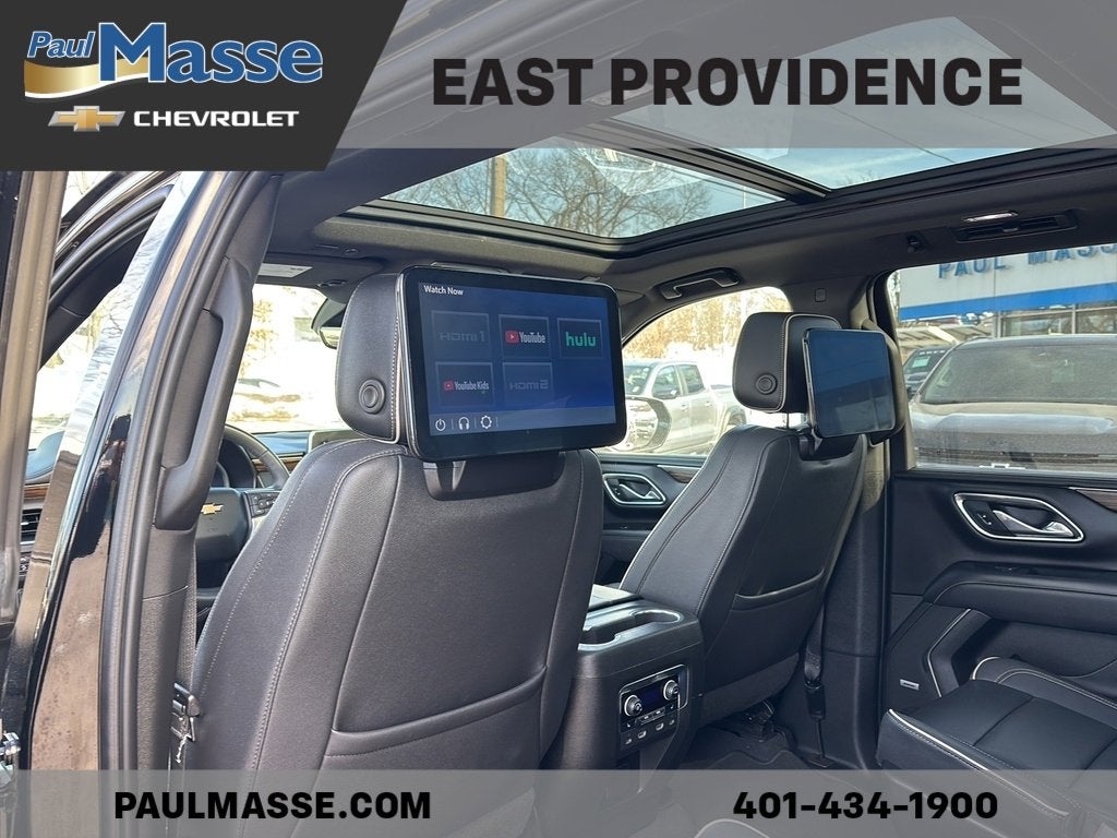 2023 Chevrolet Suburban 4WD Premier