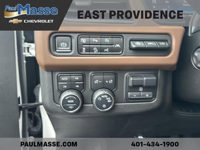 2023 Chevrolet Suburban 4WD High Country