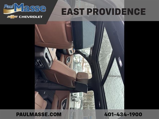 2023 Chevrolet Suburban 4WD High Country