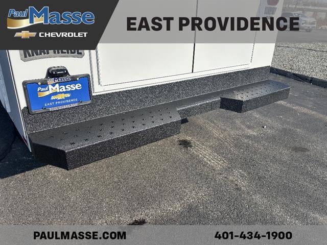 2026 Chevrolet Express Cutaway 3500 Base