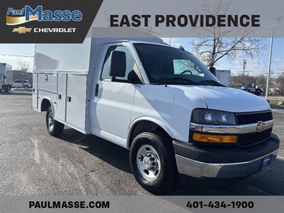 2026 Chevrolet Express Cutaway 3500 Base