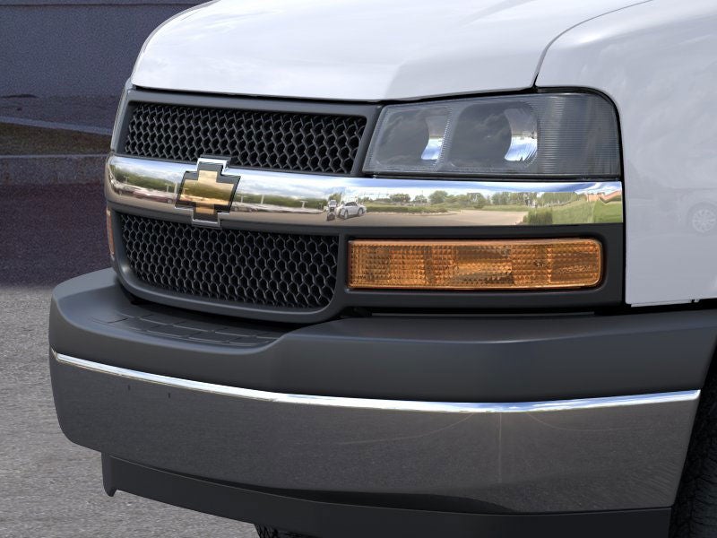 2026 Chevrolet Express Cutaway 3500 Base