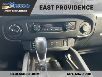 2024 Nissan Frontier Crew Cab 4x4 Long Bed SV
