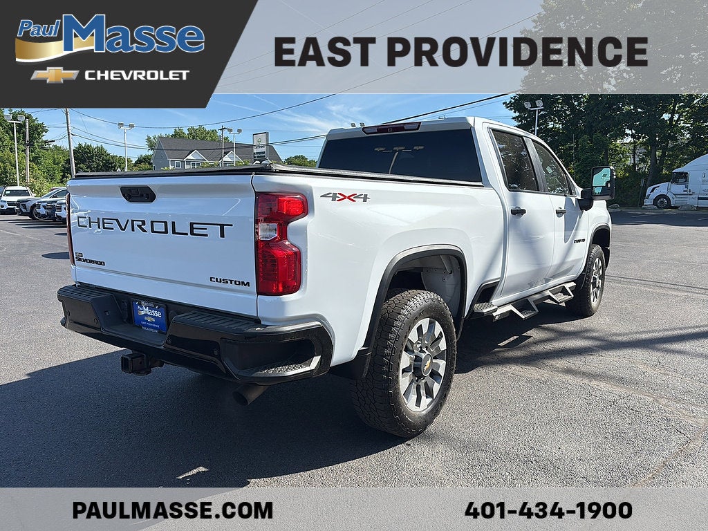 2024 Chevrolet Silverado 2500 HD Crew Cab Standard Box 4-Wheel Drive Custom