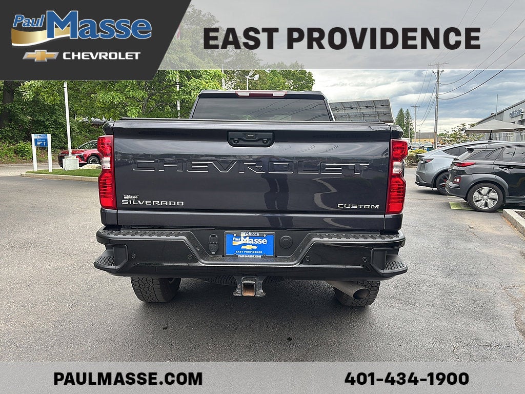2024 Chevrolet Silverado 2500 HD Crew Cab Standard Box 4-Wheel Drive Custom