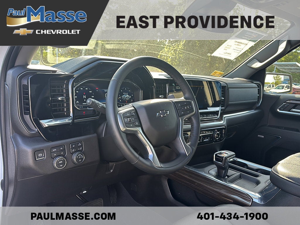 2023 Chevrolet Silverado 1500 Crew Cab Short Box 4-Wheel Drive RST