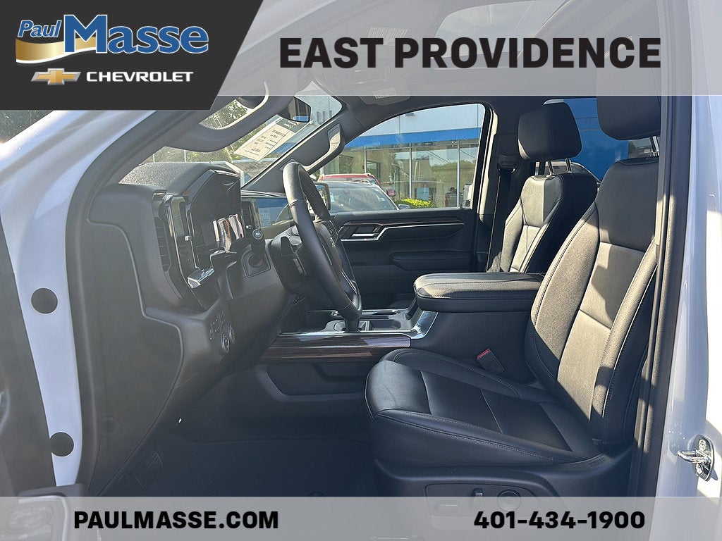 2023 Chevrolet Silverado 1500 Crew Cab Short Box 4-Wheel Drive RST