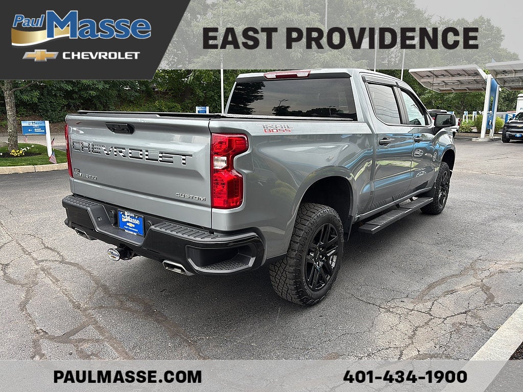 2023 Chevrolet Silverado 1500 Crew Cab Short Box 4-Wheel Drive Custom Trail Boss