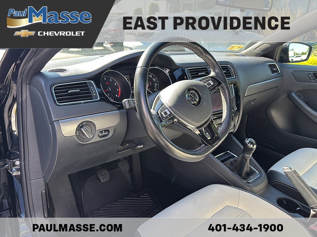 2016 Volkswagen Jetta 4dr Manual 1.8T Sport PZEV Sedan