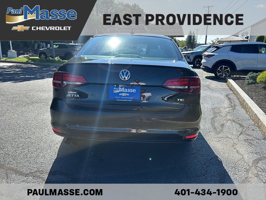 2016 Volkswagen Jetta 4dr Manual 1.8T Sport PZEV Sedan
