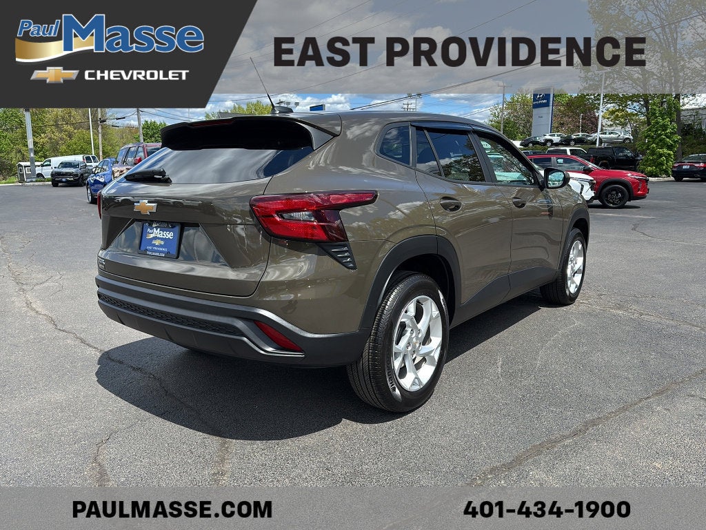 2024 Chevrolet Trax FWD 4dr LS